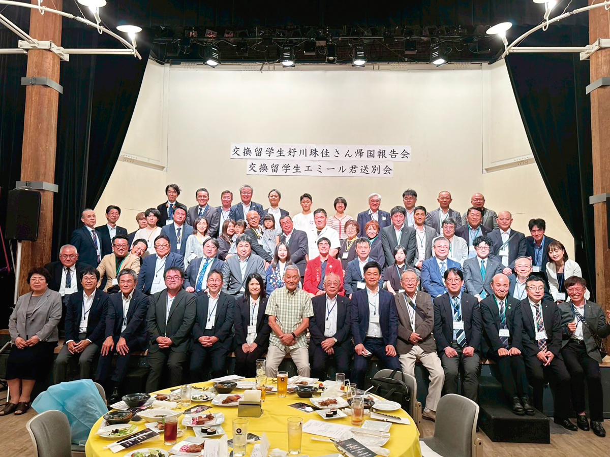 交換学生エミール君送別会＆好川さん帰国報告会